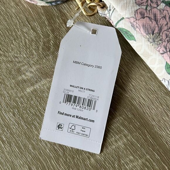 NWT … TIME AND TRU “Wallet On A String” Phone Holder / Purse - Picture 6 of 6